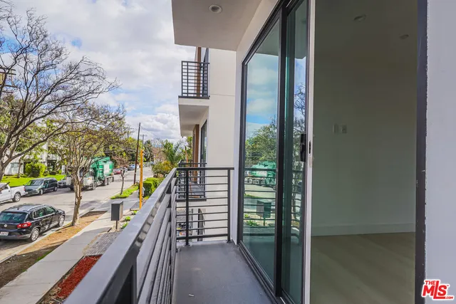 $5,945,000 | 11810 Gilmore Street, North Hollywood, CA 91606