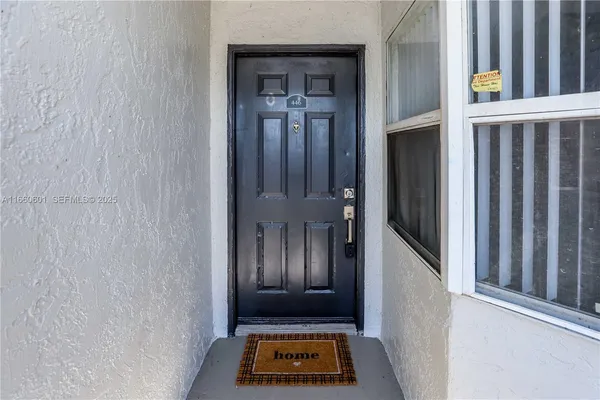 $270,000 | 446 Southwest 113th Way, Unit 446, Pembroke Pines, FL 33025