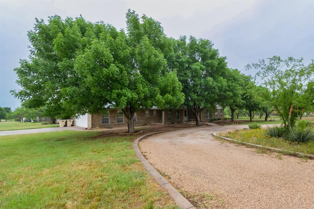 109 Pilgrim Road Abilene, TX 79602 - Photo 3 of 33