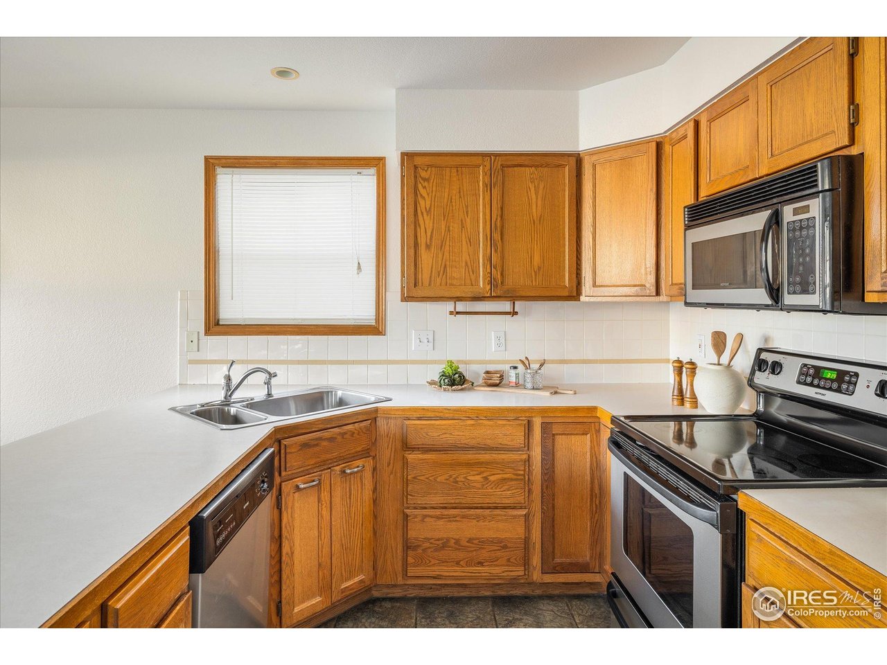 656 Wade Road Longmont, CO 80503 - Photo 17 of 40 Gallery Image 17