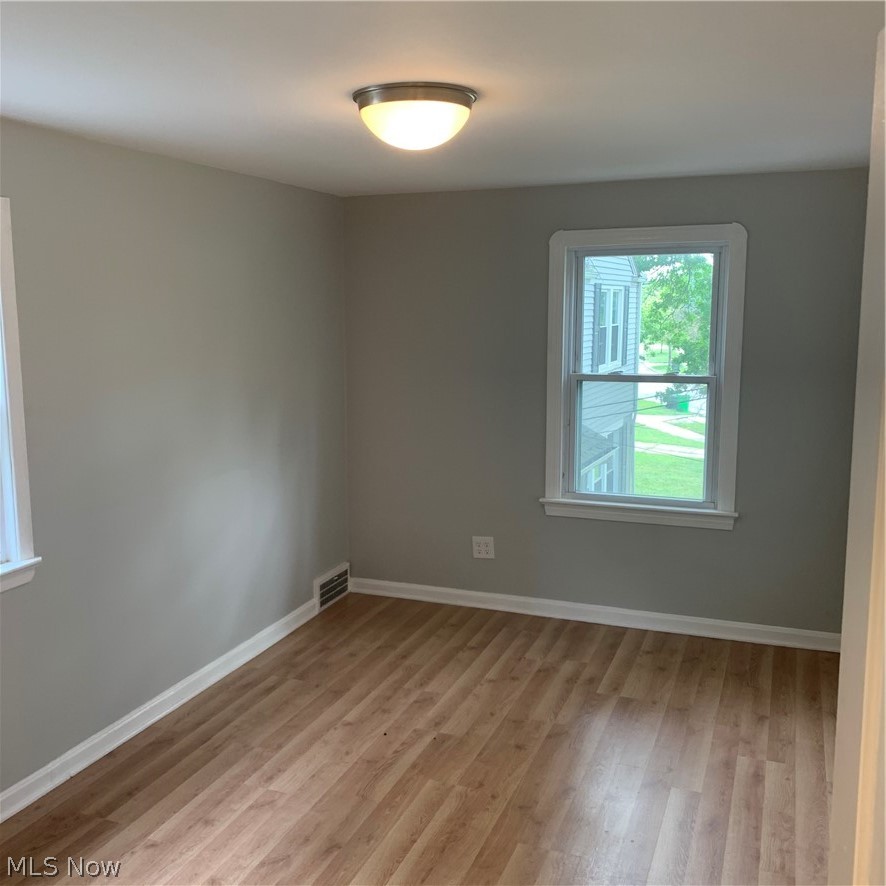4237 Bluestone Road South Euclid, OH 44121 - Photo 17 of 35