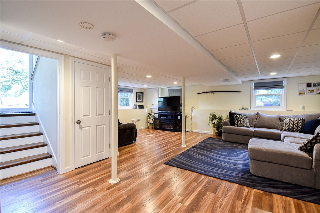 27 Lydia Road Coventry, RI 02816 - Photo 21 of 31