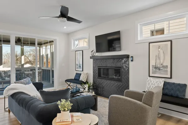 $2,375,000 | 422 South Lake Shore Drive, Fontana, WI 53125