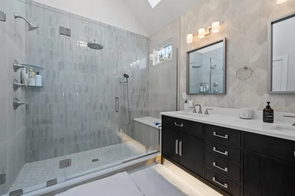 $2,375,000 | 422 South Lake Shore Drive, Fontana, WI 53125