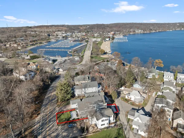 $2,375,000 | 422 South Lake Shore Drive, Fontana, WI 53125