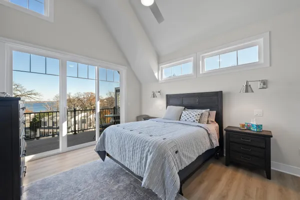 $2,375,000 | 422 South Lake Shore Drive, Fontana, WI 53125