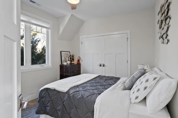 $2,375,000 | 422 South Lake Shore Drive, Fontana, WI 53125