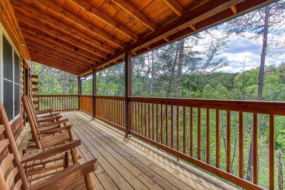 821 String Run Way, Unit LOT 19 Pigeon Forge, TN 37863 - Photo 7 of 54 backdeck