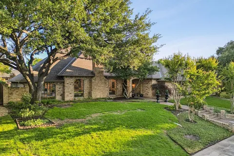 $975,000 | 5800 Still Forest Drive, Dallas, TX 75252