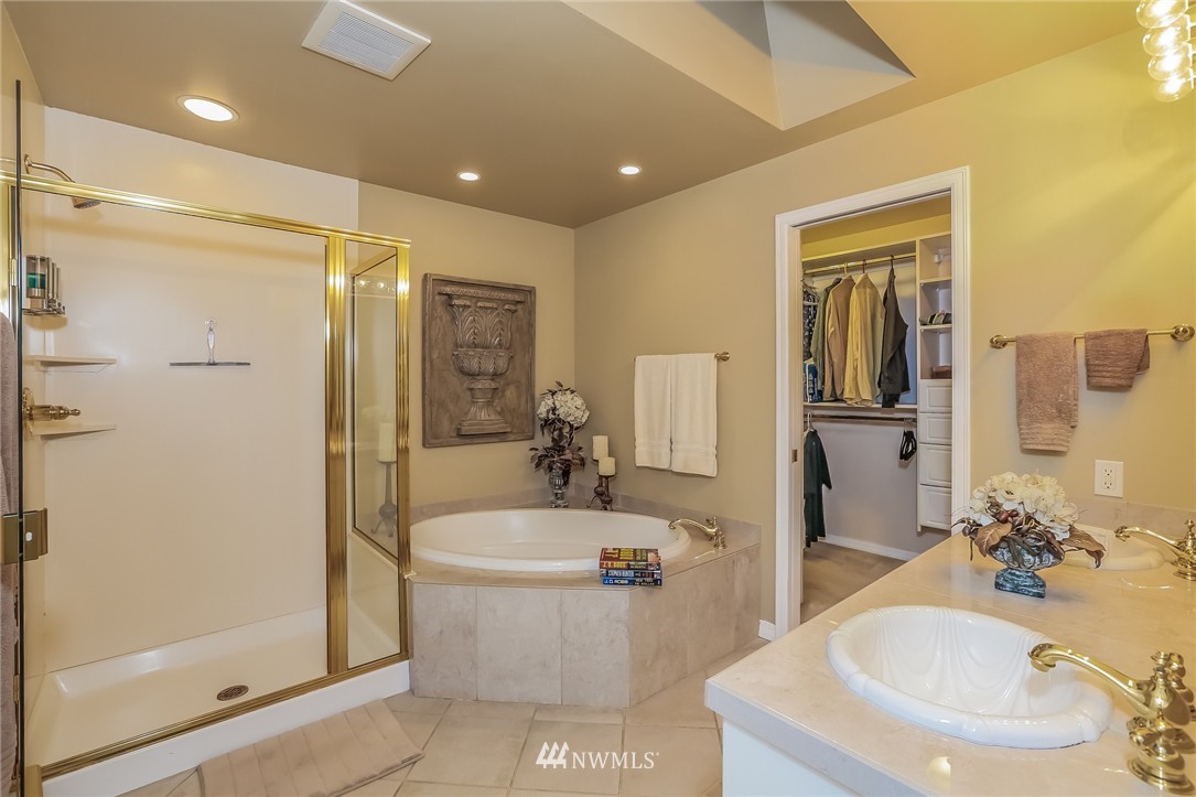 24114 47th Avenue Southeast Bothell, WA 98021 - Photo 14 of 25