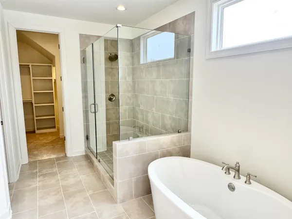 $569,900 | 260 Bibury Lane, Eads, TN 38028