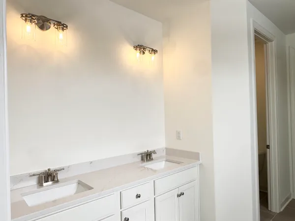 $569,900 | 260 Bibury Lane, Eads, TN 38028