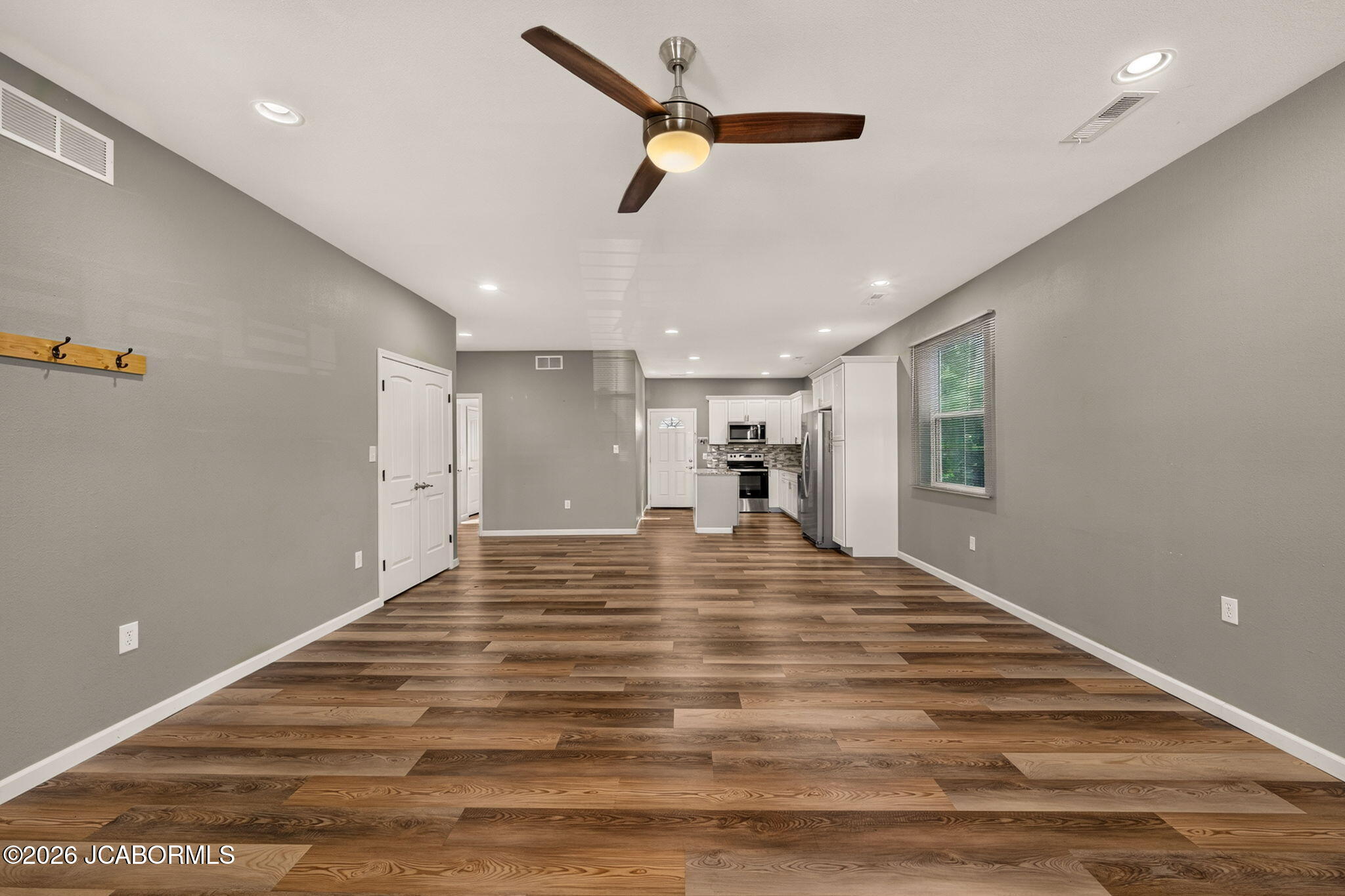 102 South High Street California, MO 65018 - Photo 6 of 43