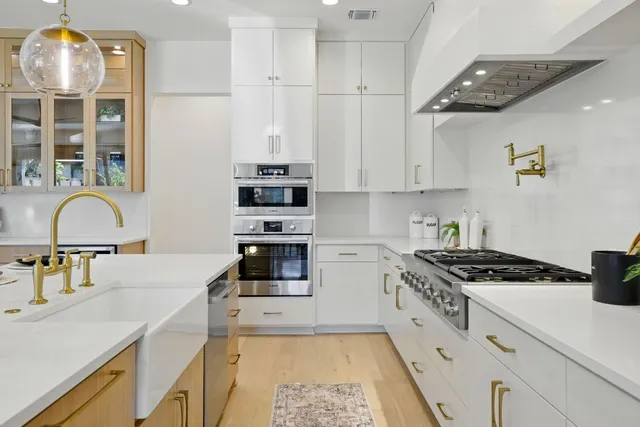 $2,149,000 | 7009 Daugherty Street, Austin, TX 78757