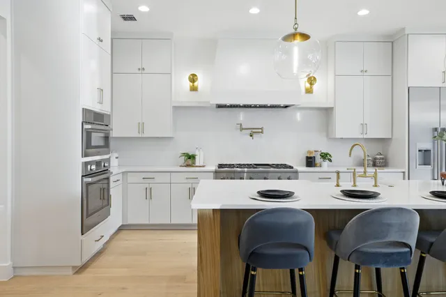 $2,099,000 | 7009 Daugherty Street, Austin, TX 78757