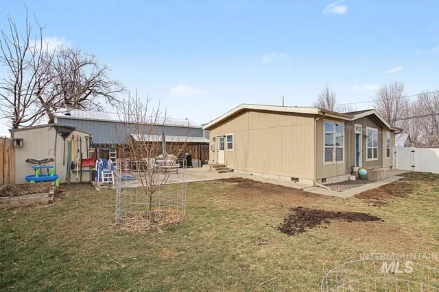 $314,900 | 1224 1/2 Burrell Avenue, Lewiston, ID 83501