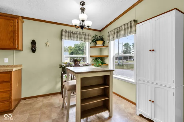 $228,000 | 4391 Highway 340, Brazil, IN 47834