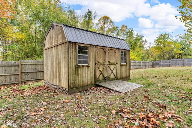 $228,000 | 4391 Highway 340, Brazil, IN 47834