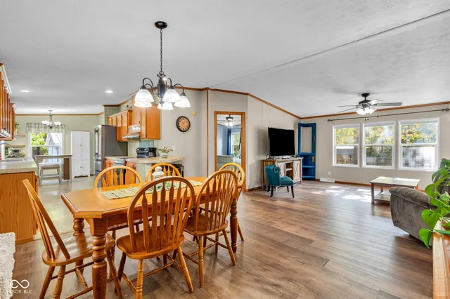 $228,000 | 4391 Highway 340, Brazil, IN 47834