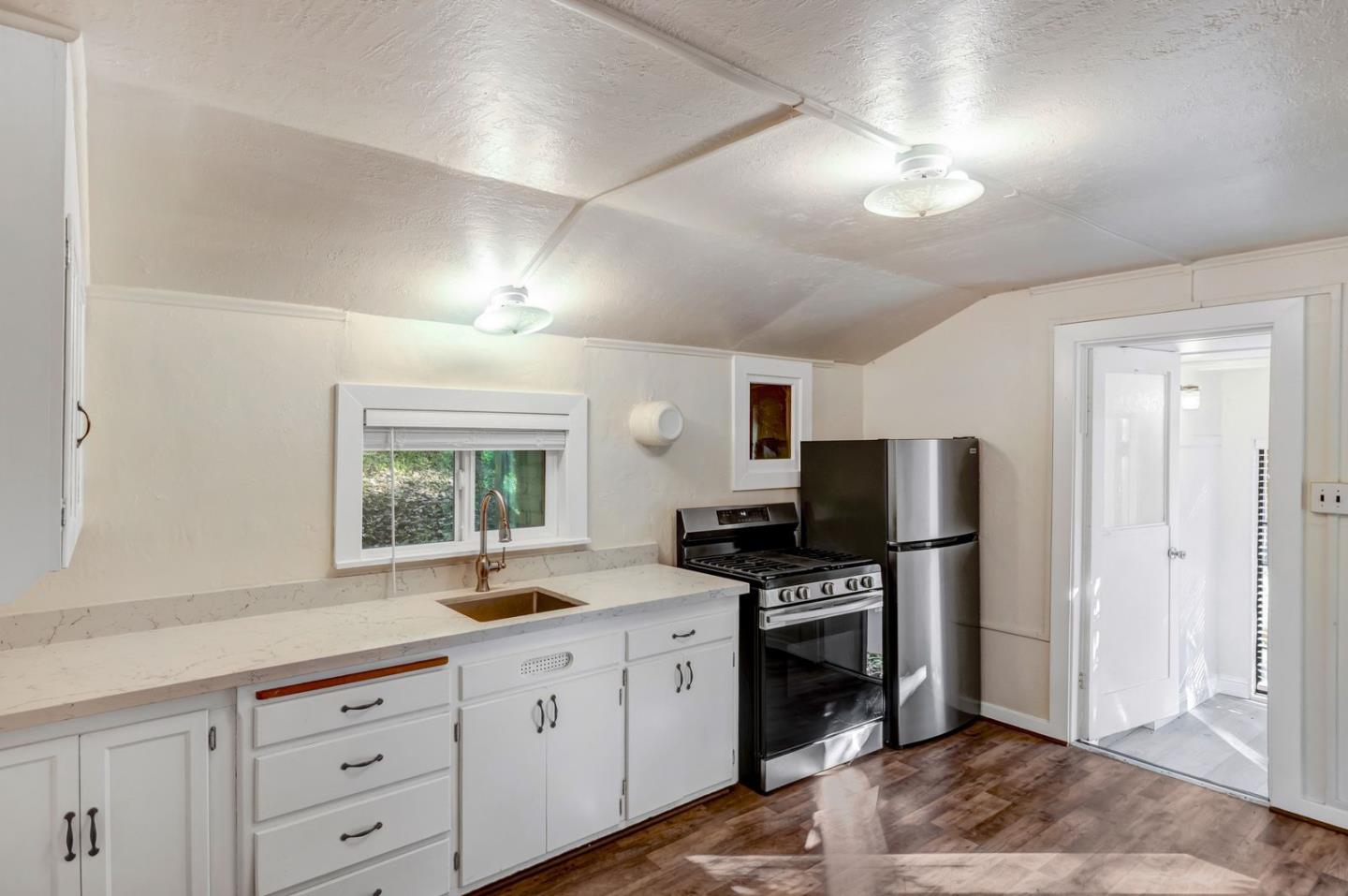 90 Harper Canyon Road Salinas, CA 93908 - Photo 39 of 47