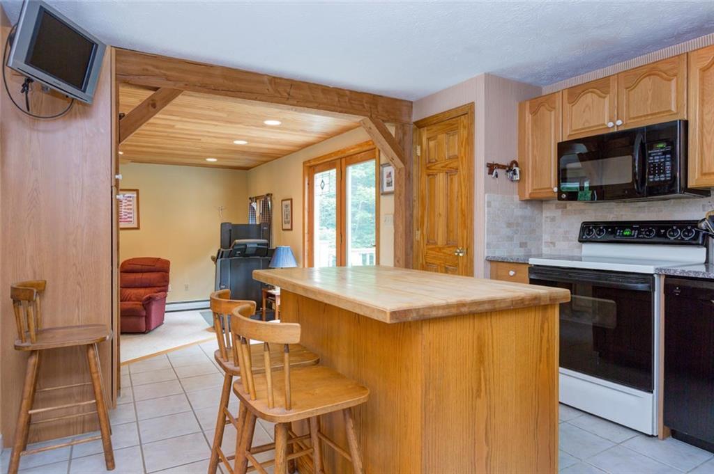 337 Dunnell Road Buxton, ME 04093 - Photo 8 of 35 Photo