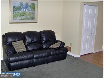 55 Stonegate Road Quakertown, PA 18951 - Photo 5 of 10 Gallery Image 5