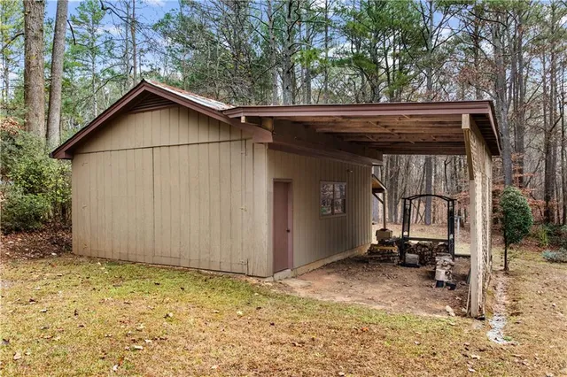 a view of backyard of house