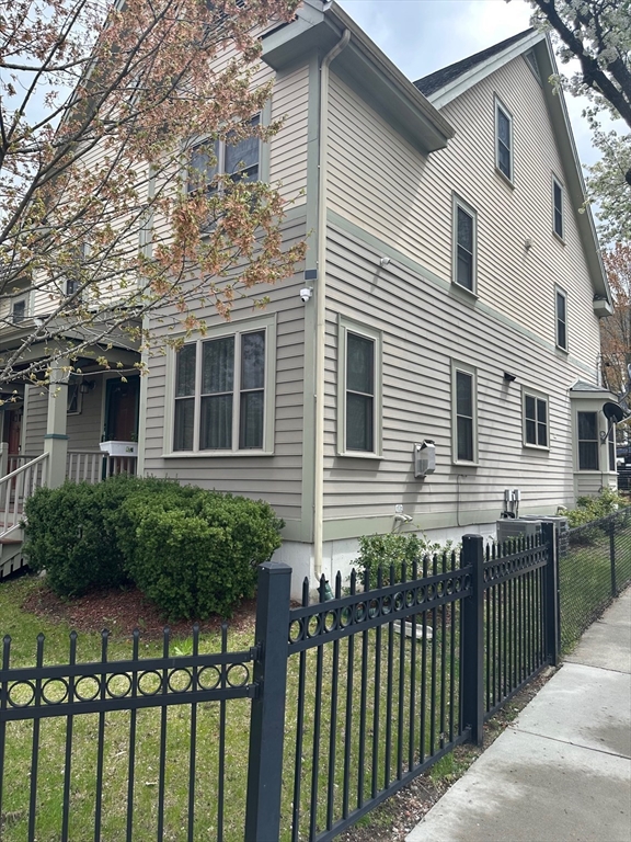 2856 Washington Street Boston, MA 02119 - Photo 2 of 39