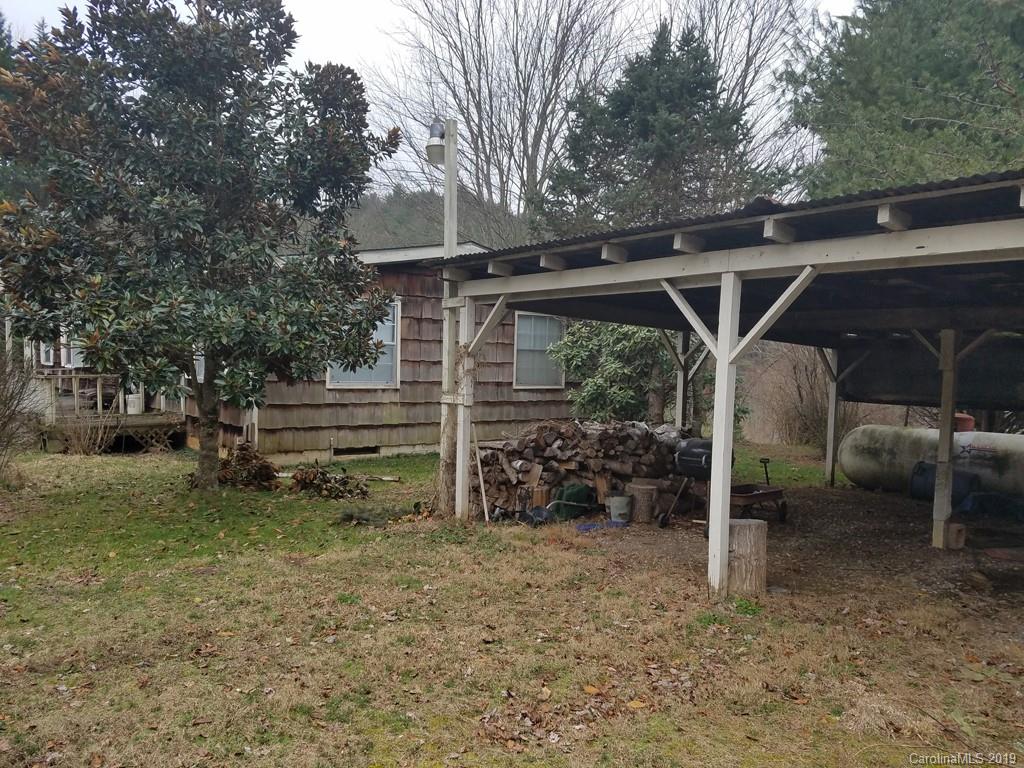 6119 Panther Creek Road Clyde, NC 28721 - Photo 5 of 11 Gallery Image 5
