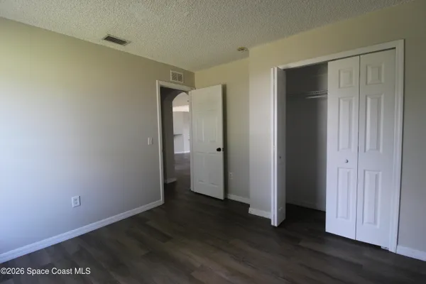 $2,400 | 959 Pine Walk Court Northeast, Palm Bay, FL 32905
