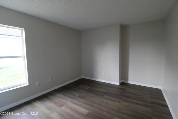 $2,400 | 959 Pine Walk Court Northeast, Palm Bay, FL 32905