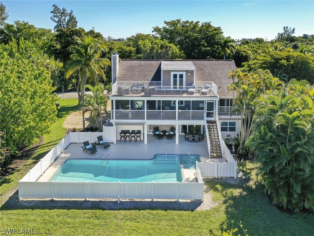1271 Sand Castle Road Sanibel, FL 33957 - Photo 5 of 35 Gallery Image 5