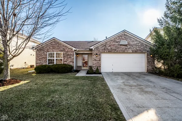$287,000 | 7151 North Stubbington Lane, McCordsville, IN 46055