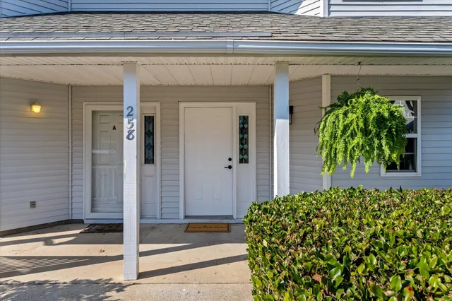 $359,000 | 258 Stefan Drive, Unit B, Charleston, SC 29412