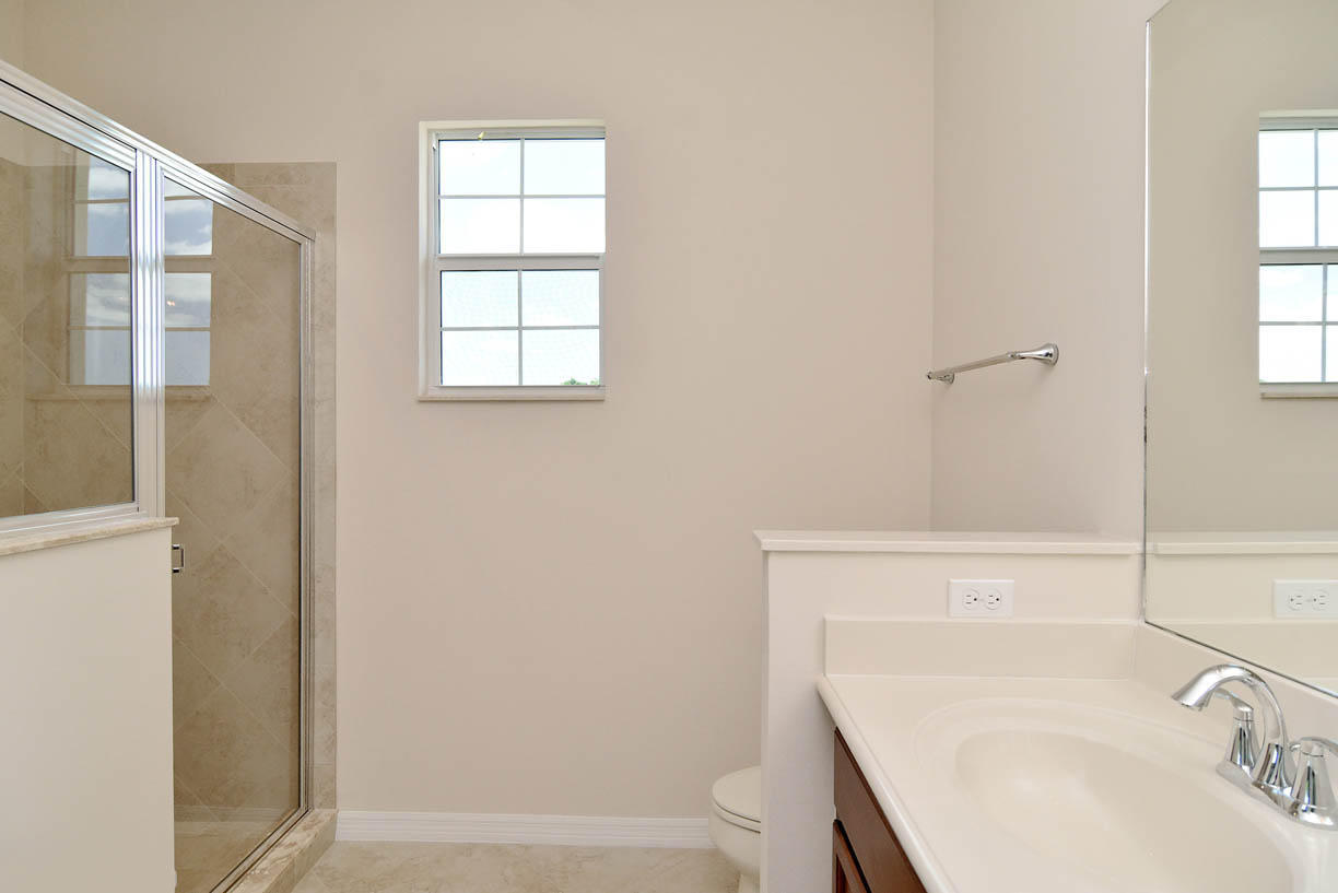 647 Southwest Glen Crest Way Stuart, FL 34997 - Photo 9 of 20 647SWGlenCrestWay_print_13