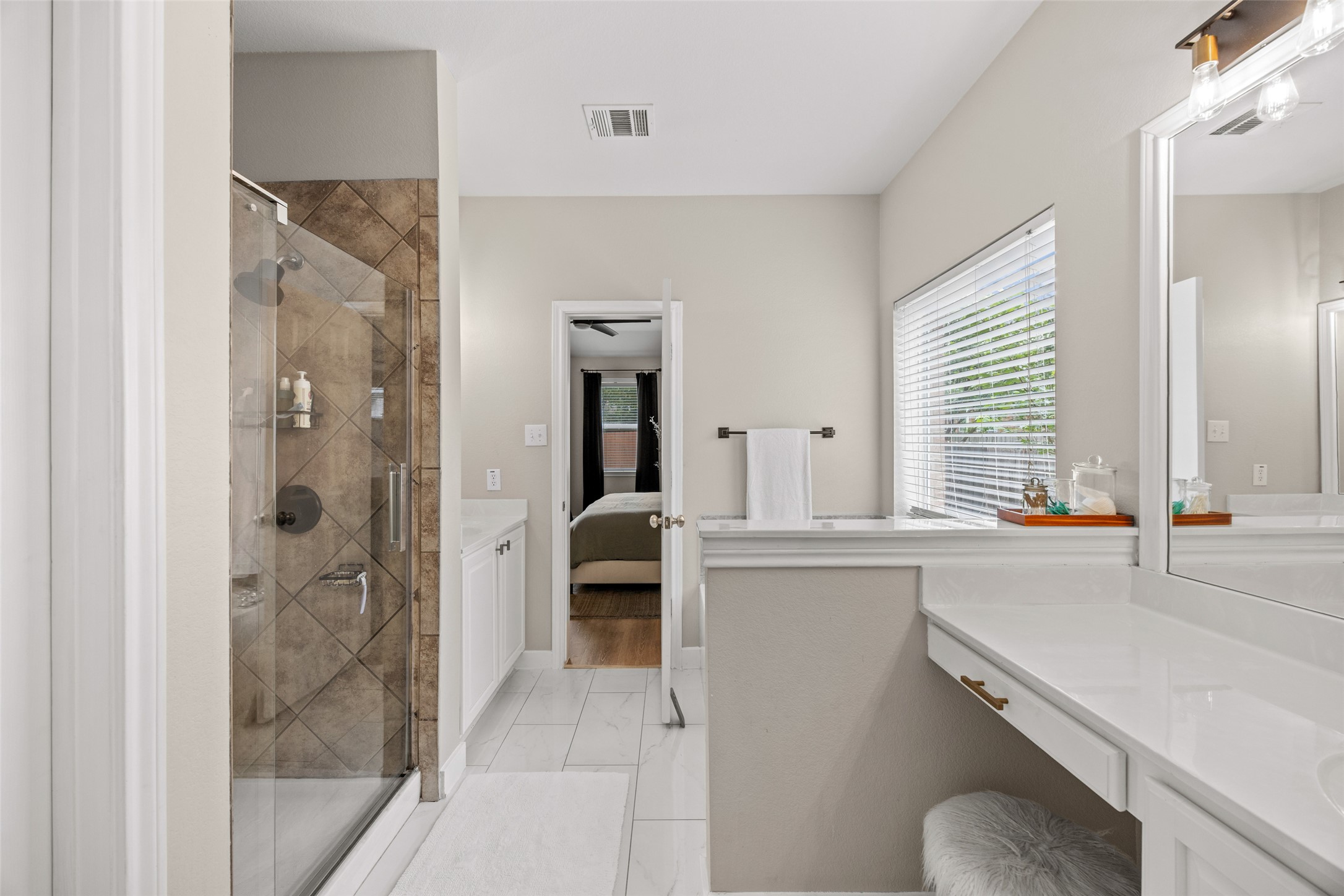 2414 Powderham Lane Cedar Park, TX 78613 - Photo 15 of 40