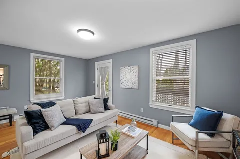 $875,000 | 2 Ellis Terrace, Swampscott, MA 01907