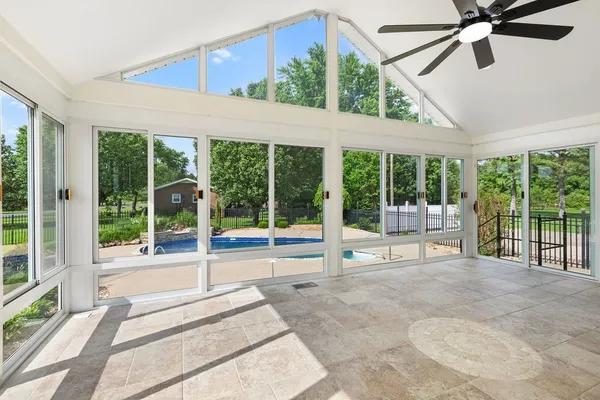 $830,000 | 754 Veterans Parkway, Murfreesboro, TN 37128