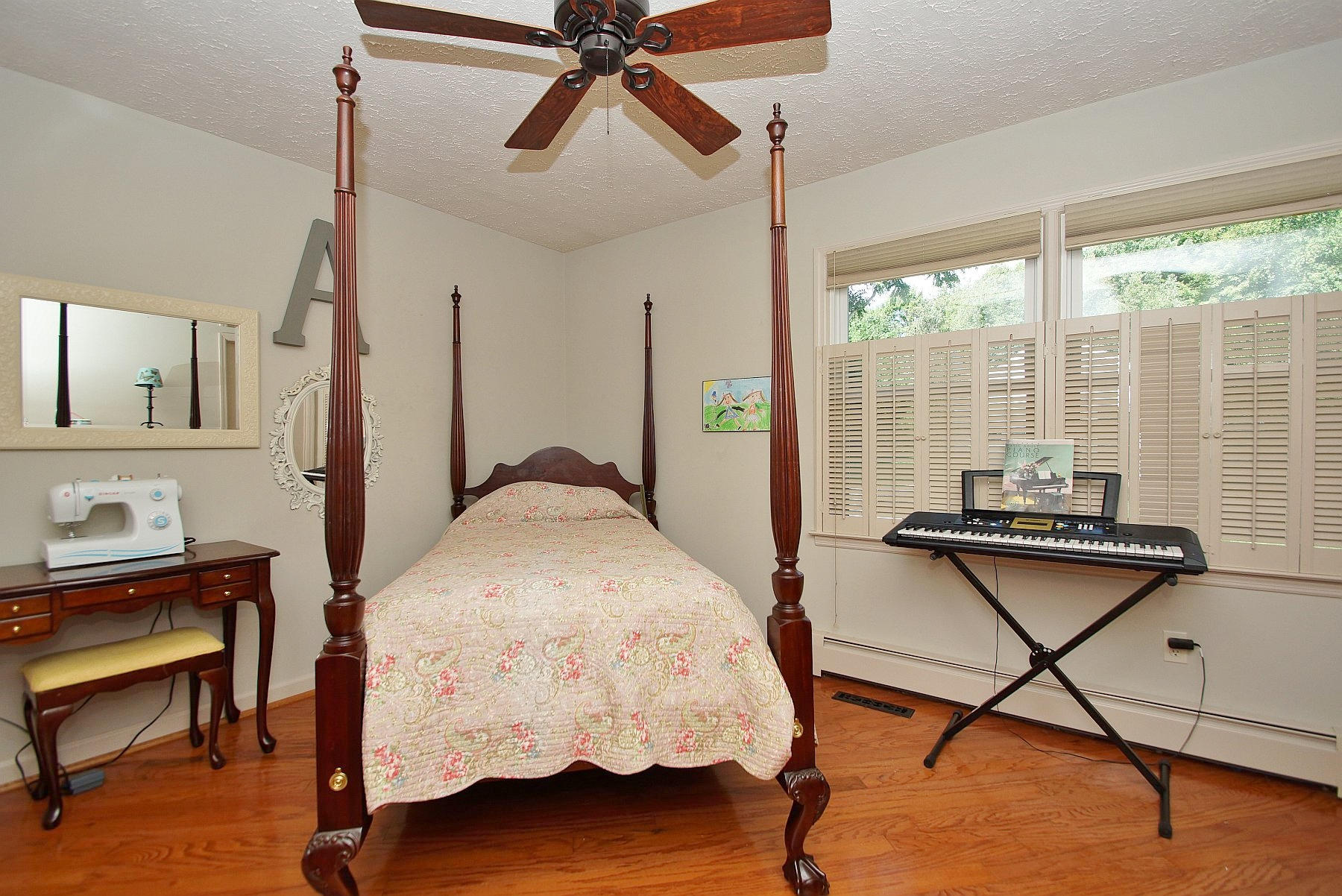 29 Oldfield Road Moneta, VA 24121 - Photo 34 of 75 DSC08796