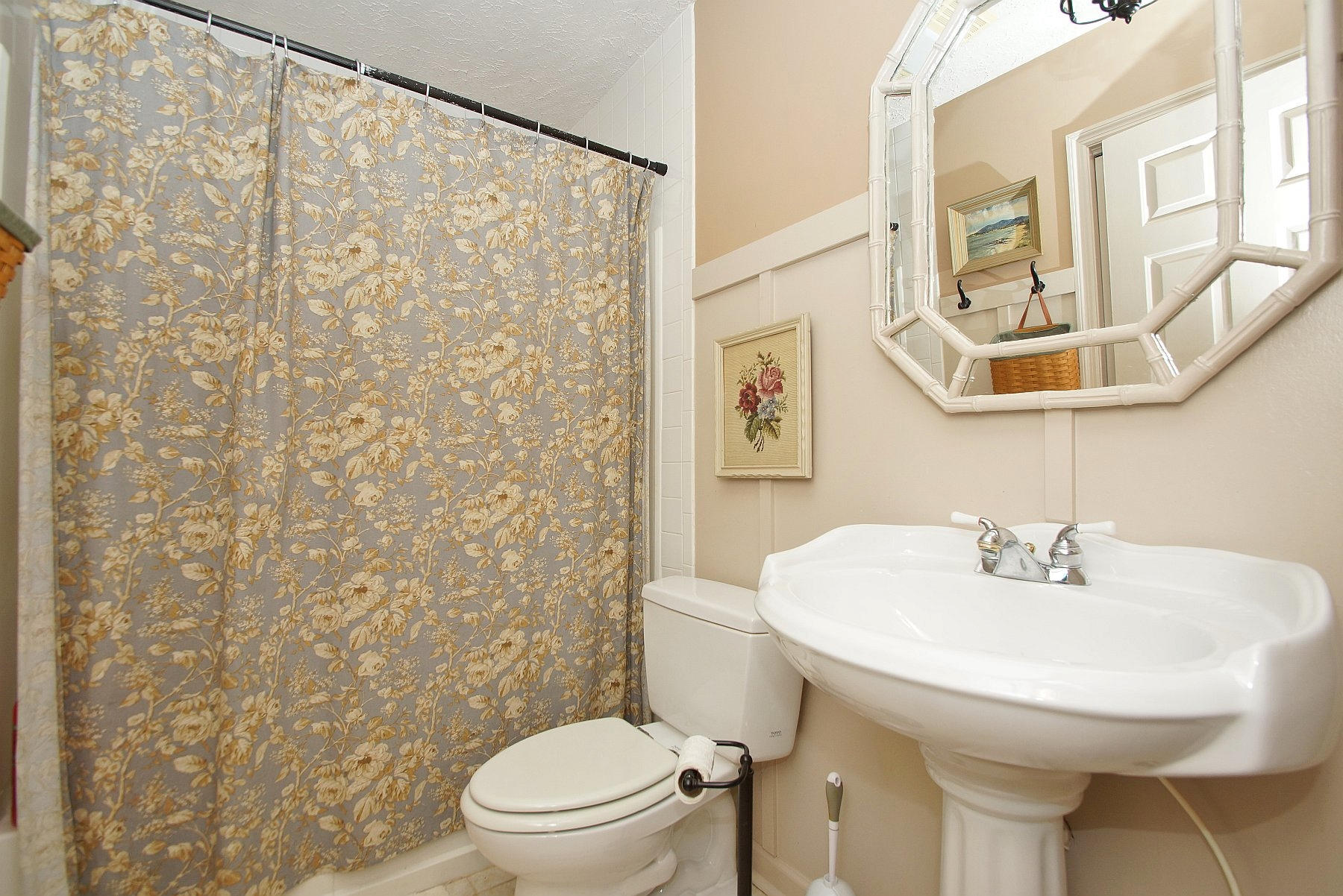 29 Oldfield Road Moneta, VA 24121 - Photo 41 of 75 DSC08810