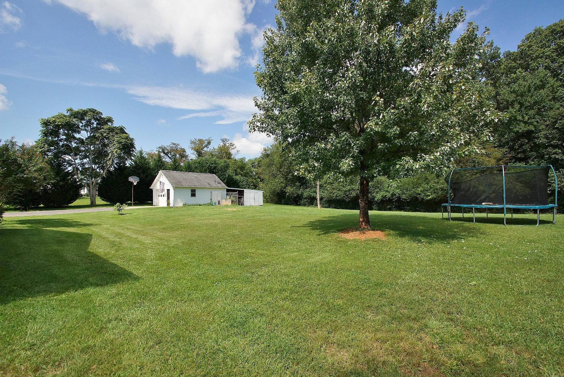 29 Oldfield Road Moneta, VA 24121 - Photo 65 of 75 DSC08655