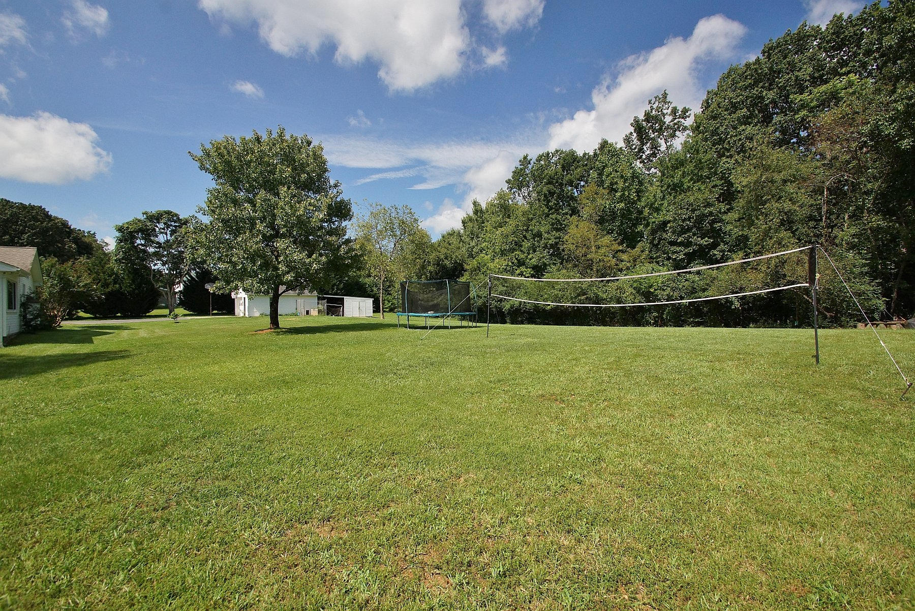 29 Oldfield Road Moneta, VA 24121 - Photo 66 of 75 DSC08656