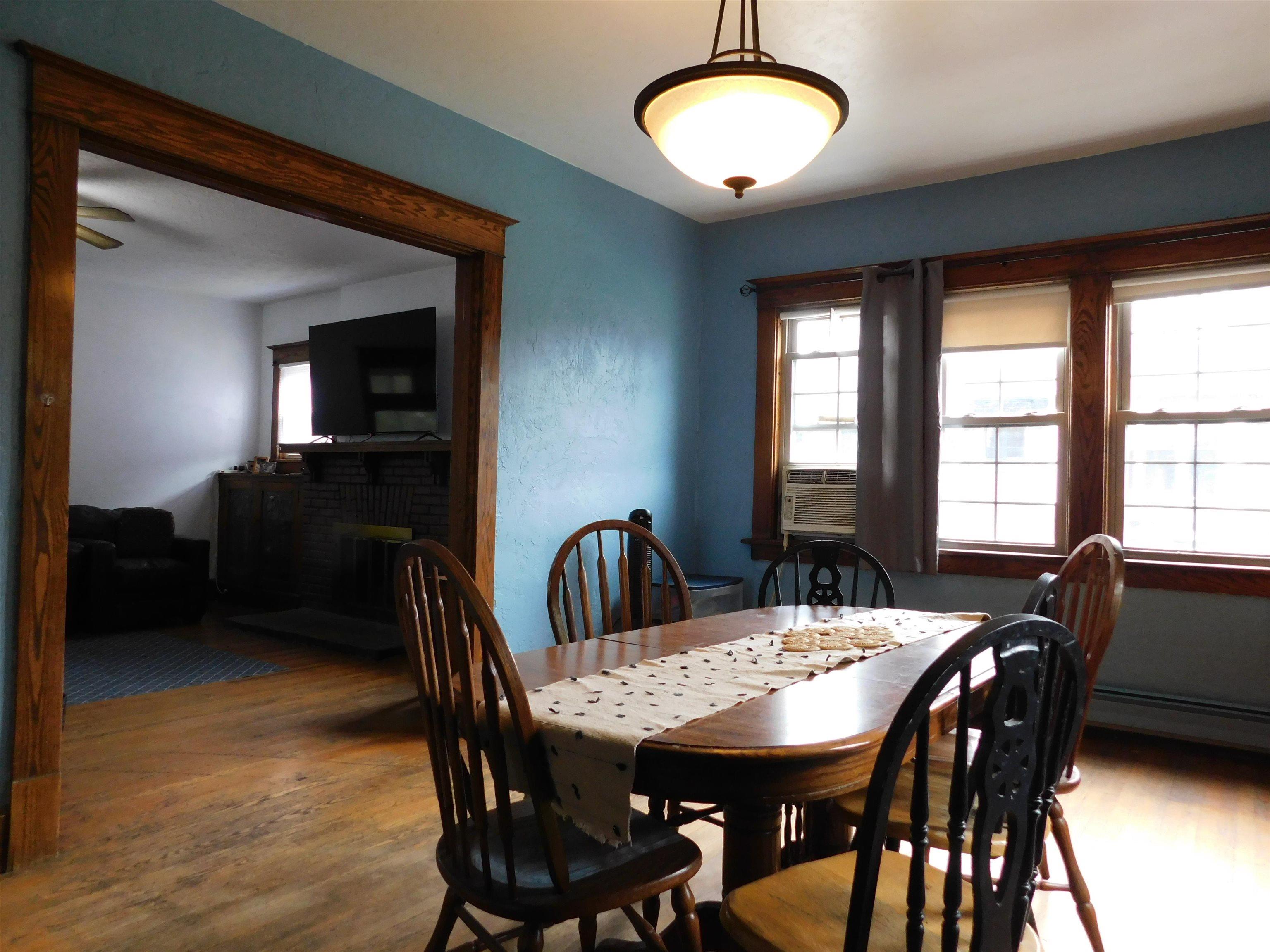 303 East Rochester Street Akron, IN 46910 - Photo 12 of 47