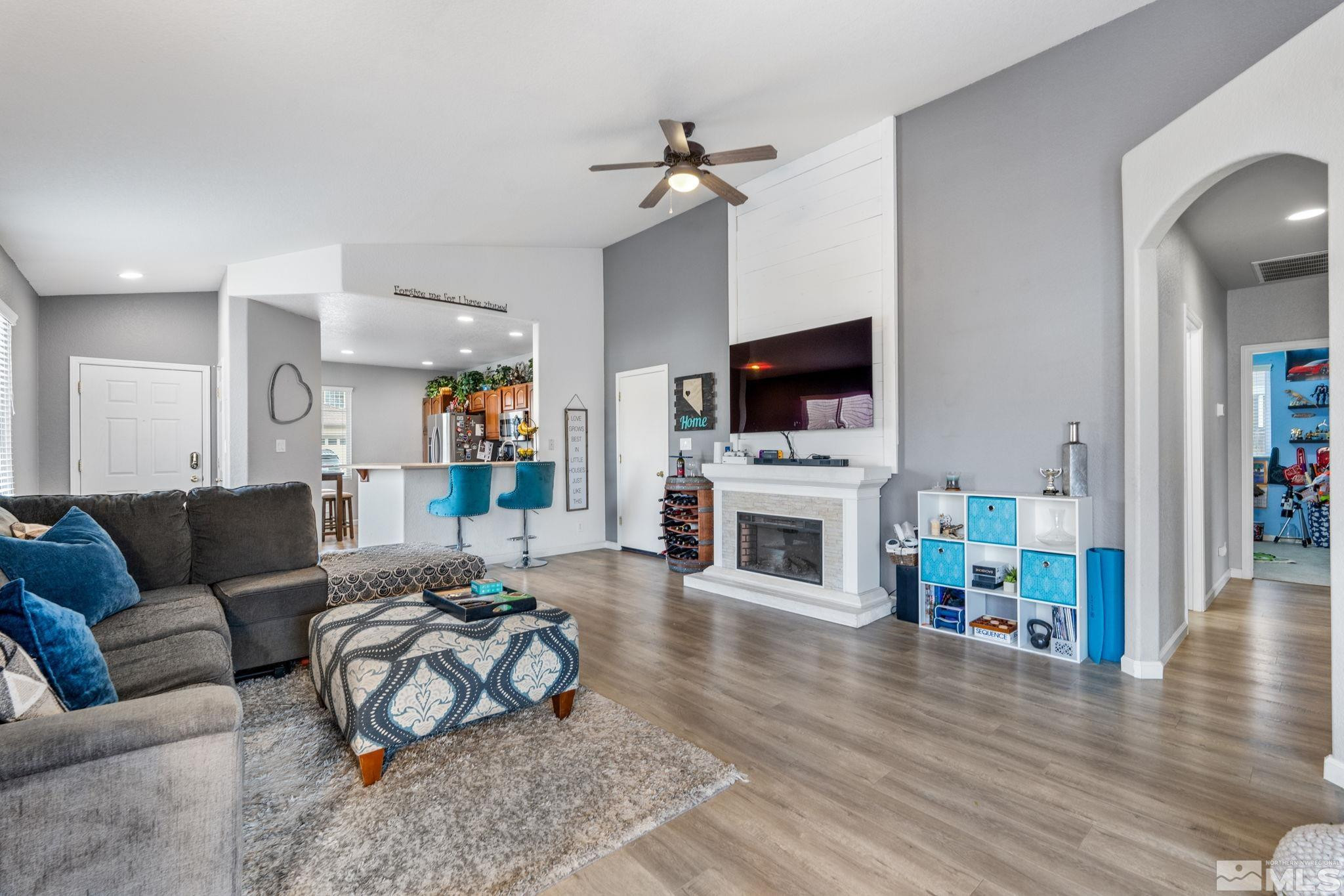 2091 Brittany Meadows Drive Reno, NV 89521 - Photo 4 of 33 Photo 4