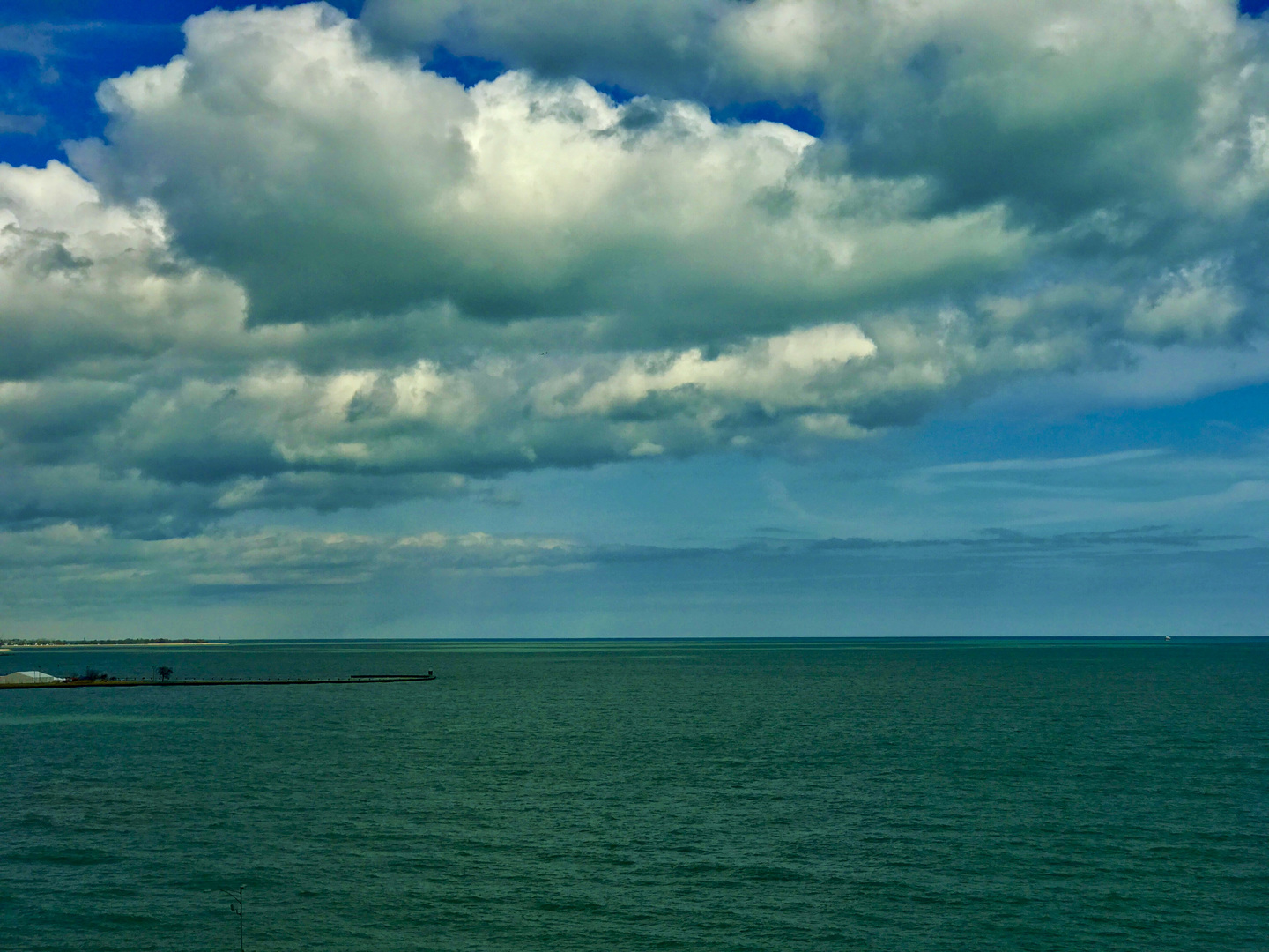 900 North Lake Shore Drive, Unit 1211 Chicago, IL 60611 - Photo 11 of 37 a view of a field with a trees