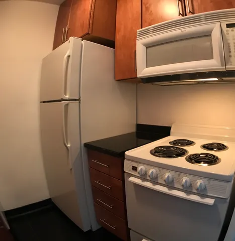 a view of utility room