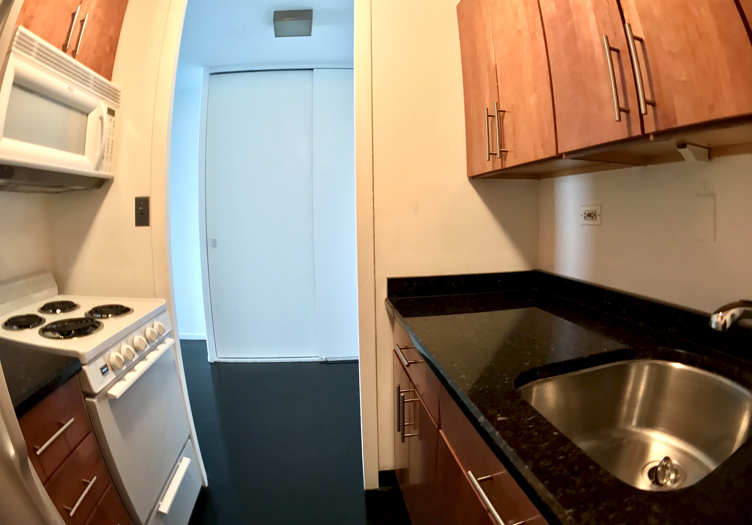 900 North Lake Shore Drive, Unit 1211 Chicago, IL 60611 - Photo 18 of 37 a view of utility room