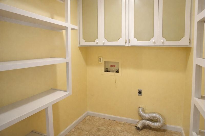 6303 Lemans Lane Columbus, GA 31909 - Photo 16 of 16 a bathroom with a window