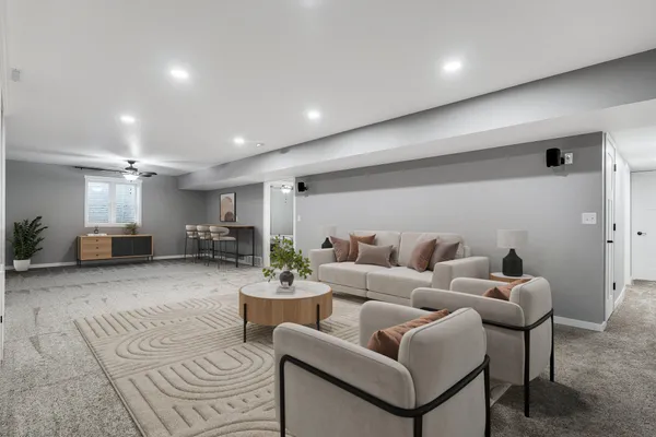 $525,000 | 1605 Waxwing Street, Holmen, WI 54636