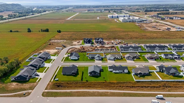 $525,000 | 1605 Waxwing Street, Holmen, WI 54636